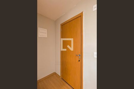 Apartamento à venda com 43m², 2 quartos e 1 vaga Apartamento à venda com 43m², 2 quartos e 1 vagaEntrada