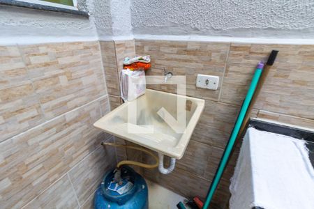 Casa para alugar com 120m², 3 quartos e 3 vagas Casa para alugar com 120m², 3 quartos e 3 vagasDetalhe da área de serviço/churrasqueira