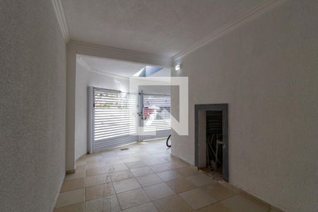 Casa para alugar com 120m², 3 quartos e 3 vagas Casa para alugar com 120m², 3 quartos e 3 vagasGaragem