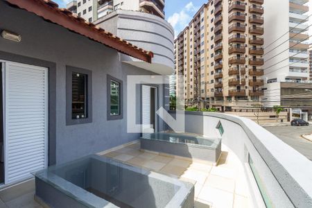 Casa para alugar com 120m², 3 quartos e 3 vagas Casa para alugar com 120m², 3 quartos e 3 vagasVaranda