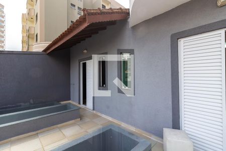 Casa para alugar com 120m², 3 quartos e 3 vagas Casa para alugar com 120m², 3 quartos e 3 vagasVaranda