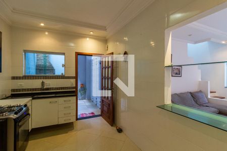 Casa para alugar com 120m², 3 quartos e 3 vagas Casa para alugar com 120m², 3 quartos e 3 vagasCozinha