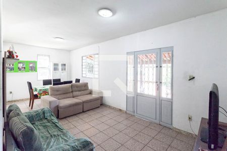 Sala  de casa à venda com 3 quartos, 120m² em Trevo, Belo Horizonte