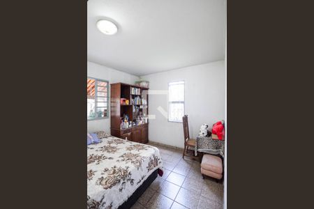Quarto 1 de casa à venda com 3 quartos, 120m² em Trevo, Belo Horizonte