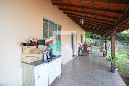Casa à venda com 120m², 3 quartos e 2 vagasVaranda 
