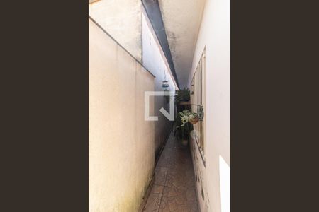 Casa à venda com 120m², 3 quartos e 1 vagaCorredor Lateral