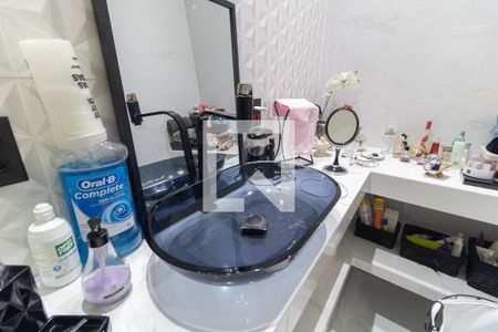 Casa à venda com 120m², 3 quartos e 1 vagaBanheiro da Suíte 1