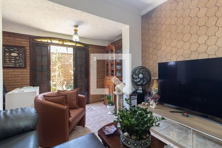 Sala de casa à venda com 3 quartos, 120m² em Vila da Saúde, São Paulo