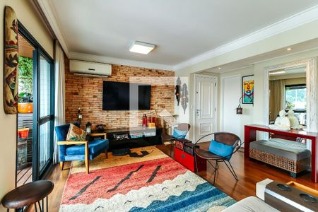 Sala de apartamento à venda com 2 quartos, 109m² em Real Parque, São Paulo