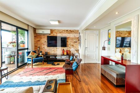 Sala de apartamento à venda com 2 quartos, 109m² em Real Parque, São Paulo