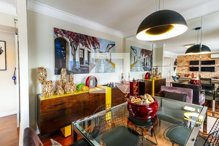 Sala de apartamento à venda com 2 quartos, 109m² em Real Parque, São Paulo