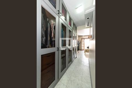 Casa à venda com 280m², 3 quartos e 3 vagasSuíte