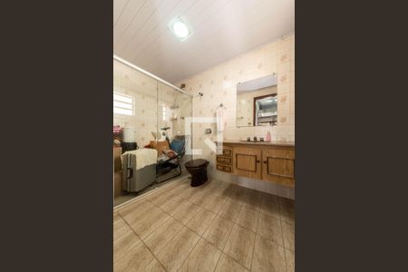 Casa à venda com 280m², 3 quartos e 3 vagasBanheiro da Suíte