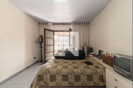 Casa à venda com 280m², 3 quartos e 3 vagasSuíte