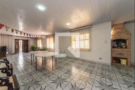 Casa à venda com 280m², 3 quartos e 3 vagasSalão de Festas - Churrasqueira
