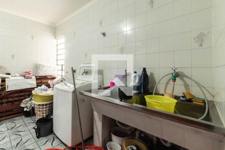 Casa à venda com 280m², 3 quartos e 3 vagasLavanderia