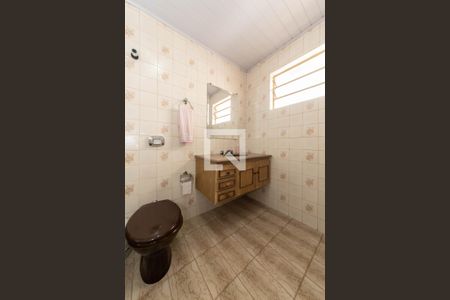 Casa à venda com 280m², 3 quartos e 3 vagasBanheiro da Suíte