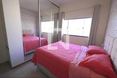 quarto 1 de casa para alugar com 3 quartos, 100m² em Loteamento Tupinamba dos Reis, Goiânia