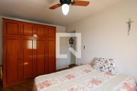 Casa à venda com 160m², 5 quartos e 5 vagasQuarto 2