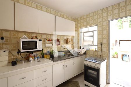 Casa à venda com 160m², 5 quartos e 5 vagasCozinha 2