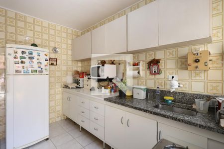 Casa à venda com 160m², 5 quartos e 5 vagasCozinha 2