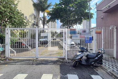 Casa à venda com 160m², 5 quartos e 5 vagasFachada