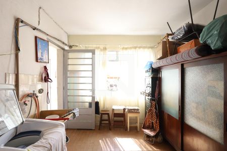 Casa à venda com 160m², 5 quartos e 5 vagasLavanderia