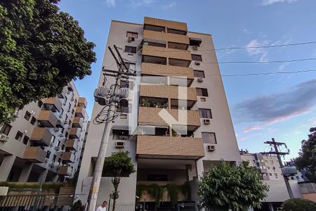 Apartamento à venda com 69m², 2 quartos e 1 vagafachada