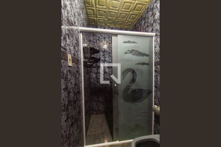 Casa para alugar com 320m², 4 quartos e 2 vagas Casa para alugar com 320m², 4 quartos e 2 vagasBanheiro da Suíte