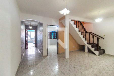 Sala de casa para alugar com 4 quartos, 320m² em Vila Carolina, São Paulo