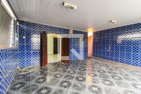 Casa para alugar com 320m², 4 quartos e 2 vagas Casa para alugar com 320m², 4 quartos e 2 vagasVaranda da Suíte