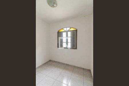 Casa para alugar com 320m², 4 quartos e 2 vagas Casa para alugar com 320m², 4 quartos e 2 vagasQuarto 4