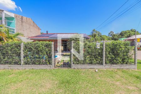 Casa à venda com 214m², 4 quartos e 2 vagasFachada 