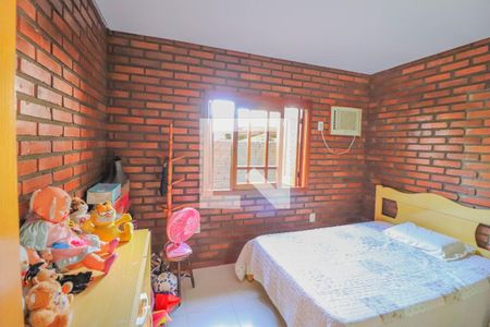 Casa à venda com 214m², 4 quartos e 2 vagasQuarto 