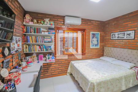 Casa à venda com 214m², 4 quartos e 2 vagasQuarto 