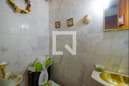 Apartamento à venda com 193m², 4 quartos e sem vagaBanheiro