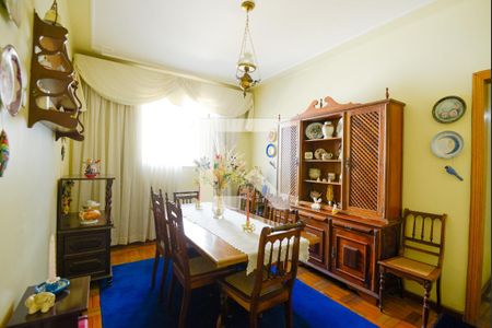 Apartamento à venda com 193m², 4 quartos e sem vagaCozinha