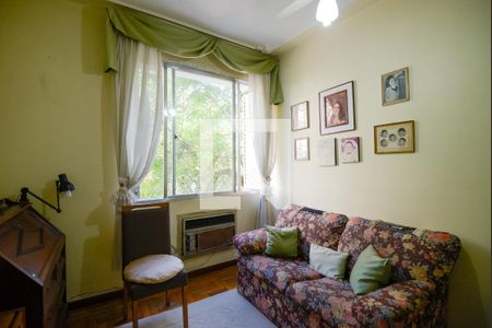 Apartamento à venda com 193m², 4 quartos e sem vagaSala