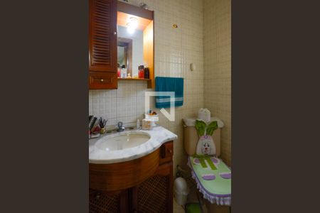 Apartamento à venda com 193m², 4 quartos e sem vagaBanheiro