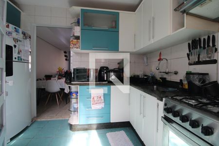 Casa de condomínio à venda com 101m², 3 quartos e 2 vagasCozinha