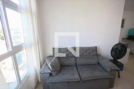 Sala de apartamento para alugar com 1 quarto, 36m² em Taquara, Rio de Janeiro