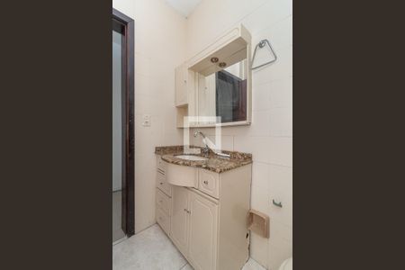 Casa à venda com 320m², 4 quartos e 2 vagasBanheiro 3