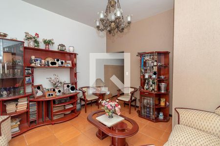 Sala de casa à venda com 4 quartos, 320m² em Floresta, Porto Alegre