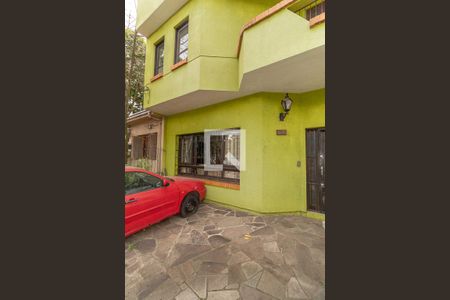 Casa à venda com 320m², 4 quartos e 2 vagasFachada