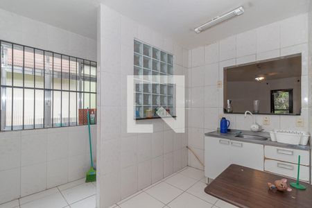 Casa à venda com 320m², 4 quartos e 2 vagasCozinha 2