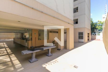 Apartamento para alugar com 68m², 2 quartos e 1 vagaÁrea comum