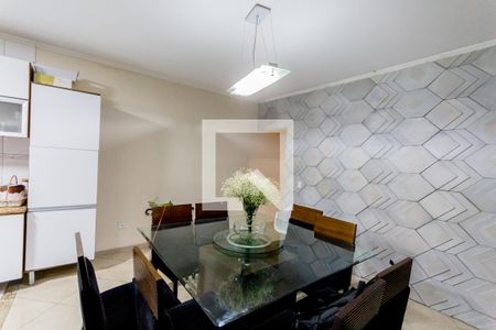 Casa à venda com 300m², 5 quartos e 4 vagasSala de Jantar