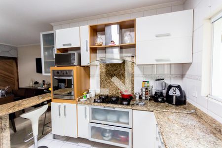 Casa à venda com 300m², 5 quartos e 4 vagasCozinha