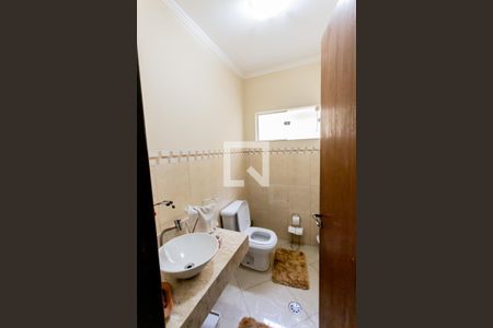 Casa à venda com 300m², 5 quartos e 4 vagasLavabo