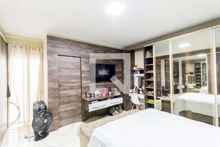 Casa à venda com 300m², 5 quartos e 4 vagasSuíte 2